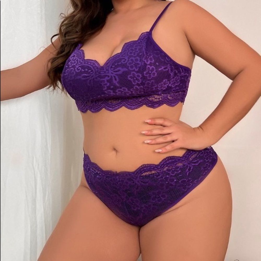 Plus Size Floral Embroidery Trim Lace Lingerie set